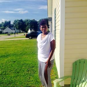 Meet your Posher, Tonya